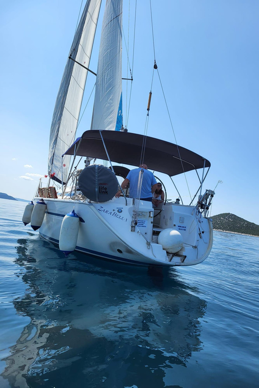 Dubrovnik:Sailing Tour Around Elaphiti Islands by Sail Yacht - Sailing Experience and Amenities