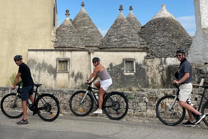 E-Bike, Focaccia and Wine - Tour Inclusions