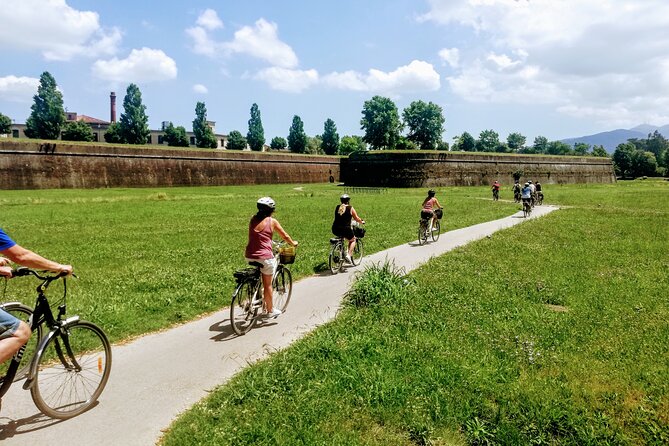 E-Bike Rental in Lucca - Health and Accessibility