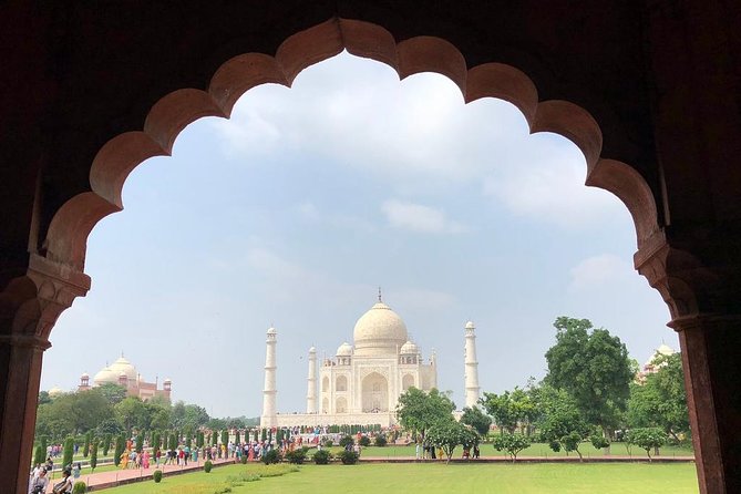 Early Morning Sunrise Taj Mahal and Agra Fort From Delhi By Express Highway - Agra Fort Exploration