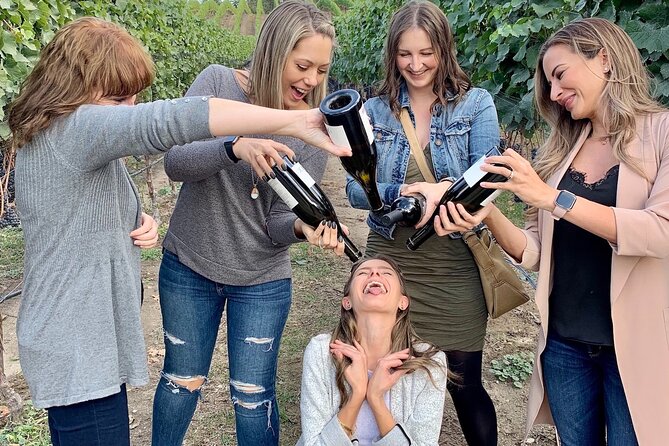 East Kelowna Half-Day Guided Wine Tour With 4 Wineries - Pickup Information