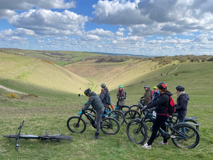 Ebike Tour Albourne Estate: Wine Tasting and Downs Ebiking - Albourne Estate Wine Tasting Experience