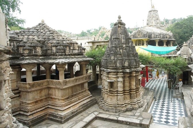 Eklingji Temple & Nagda Temple Tour By Tuk-Tuk Or Car - Eklingji Temple Details