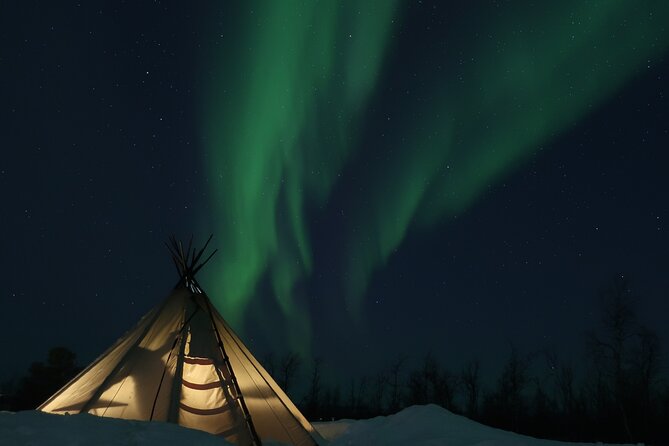 Enjoy the Aurora Show on Top of the Mountain Inc Tipi Dinner - Transportation and Clothing Included