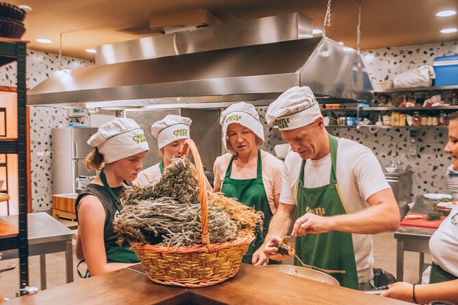 Entertaining Cooking Class in Berat, Albania - Reviews and Ratings Highlights