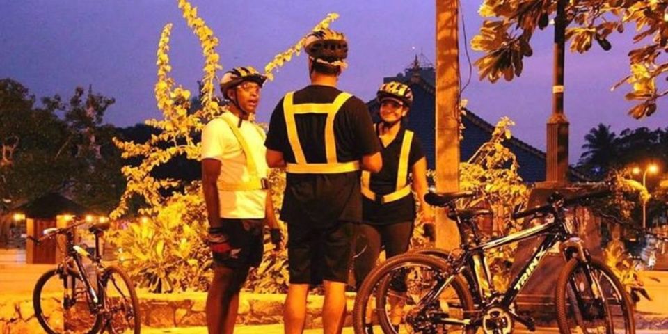 Exclusive Nighttime Bicycle Expedition in Colombo - Itinerary