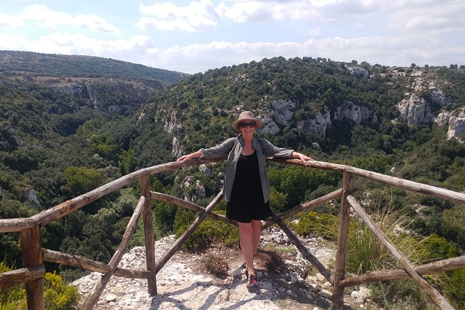 Explore Cavagrande Nature Reserve - Discovering Natural Swimming Holes