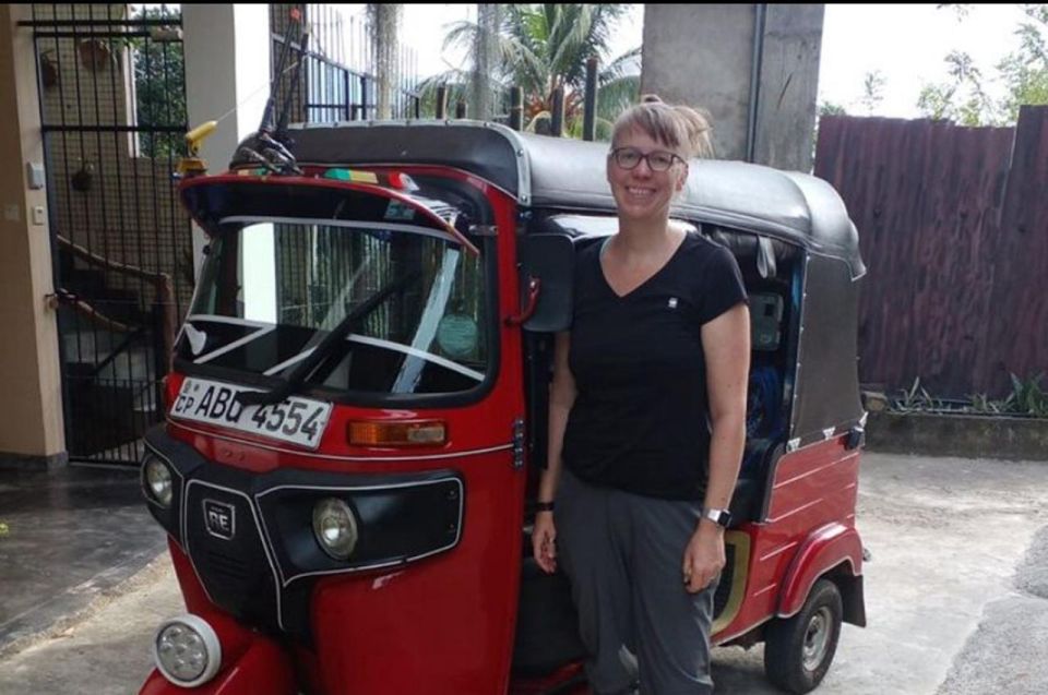 Explore Kandy City Tour by Tuk Tuk - Tour Experience