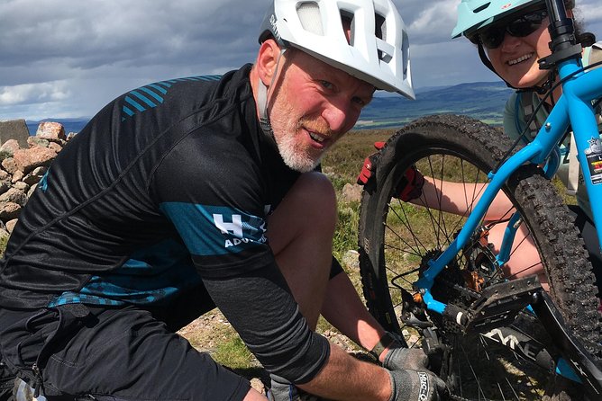 Family Bike Rides - Bike Hire & Guide for Off-road Cycling - Wildlife and Scenic Estates