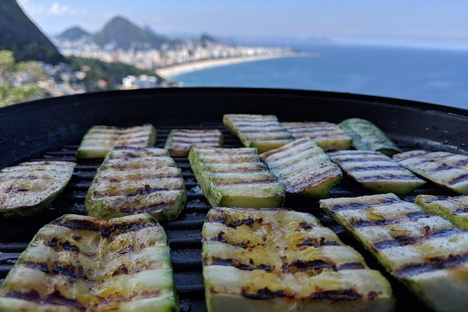 Favela Vidigal Tour and Brazilian Lunch - Community Contribution