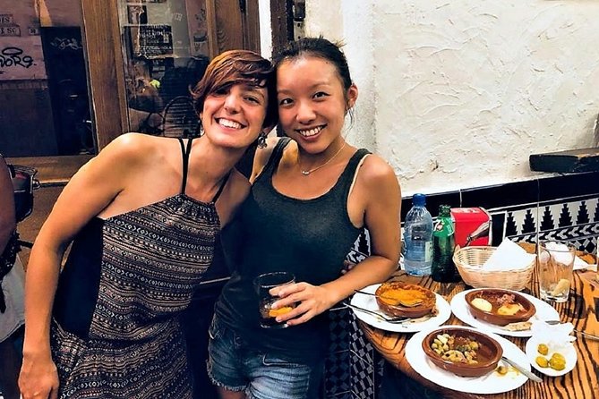Flamenco, Tapas and Wine Tour: Best of Málaga in One Evening - Meeting Details