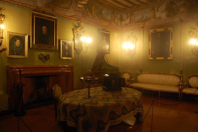 Fontanellato: a Castle and a Labyrinth in Parma Countryside - Choosing the Tour Package