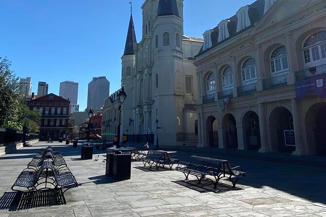 French Quarter Walking Tour - History and Transformation