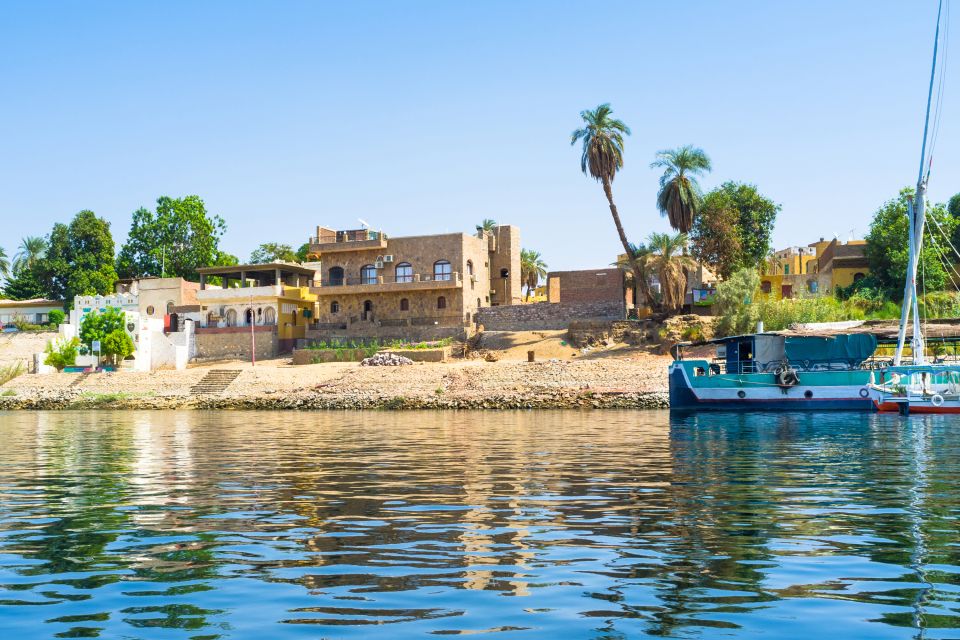 From Aswan: Philae Temple & Motorboat Tour to Nubian Village - Tips for Travelers