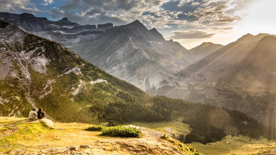 From Lourdes: Gavarnie and Pont Despagne Day Trip - Participant Suitability