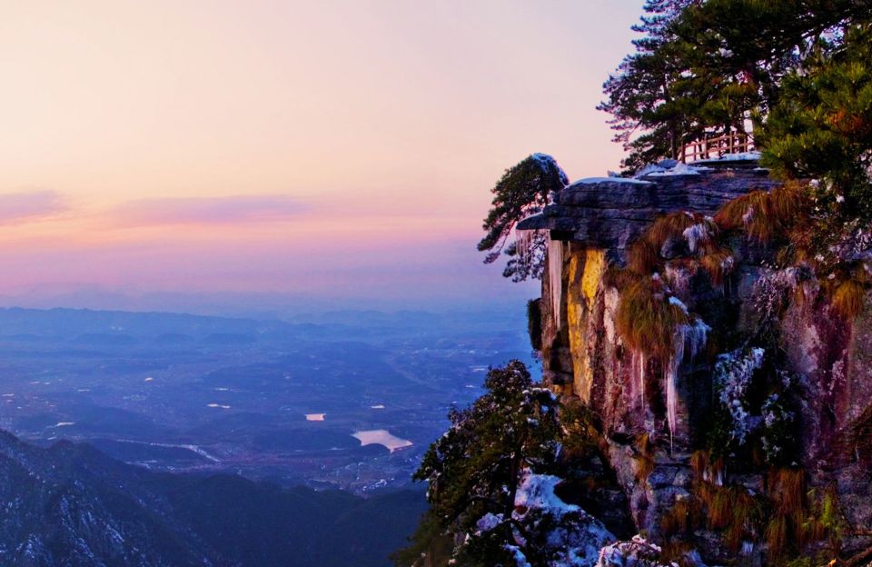 From Nanchang: Private Full-Day Lushan Mountain Hiking - Experience Highlights