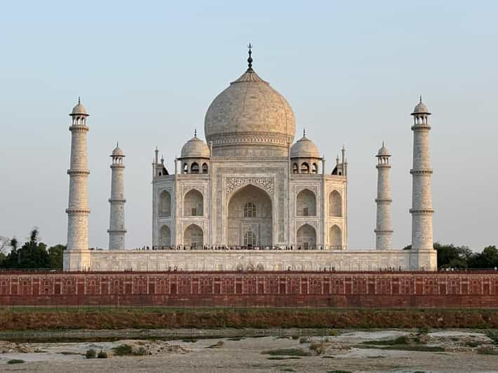 From New Delhi: Overnight Taj Mahal Tour With Fatehpur Sikri - Inclusions and Accommodations