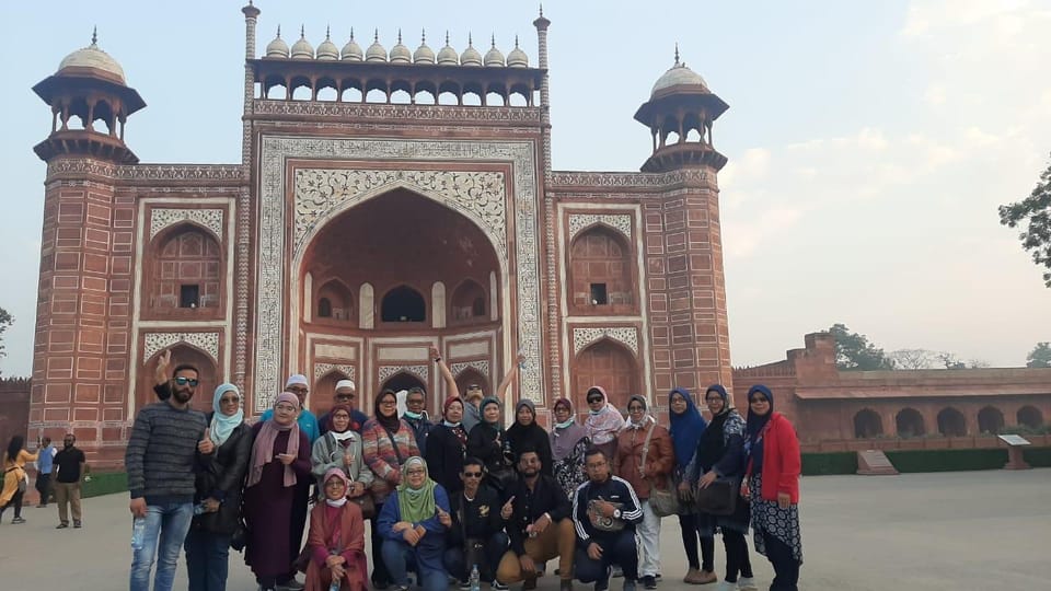 From New Delhi: Private Day Trip to Agra With Tajmahal - Language and Accessibility