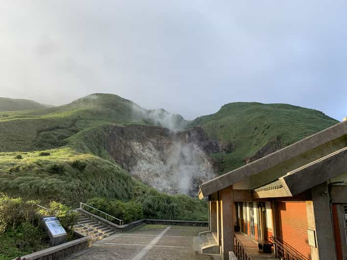 From Taipei: Private Yangmingshan Volcano and Nature Tour - Experience and Activities