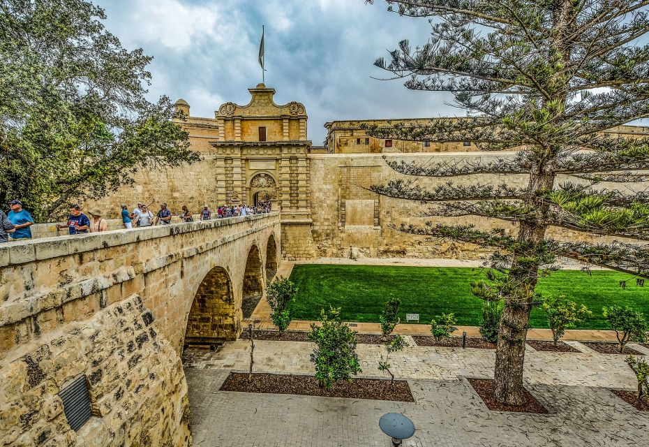 From Valletta: Private Malta Highlights Tour With Transfer - Customizable Itinerary Options