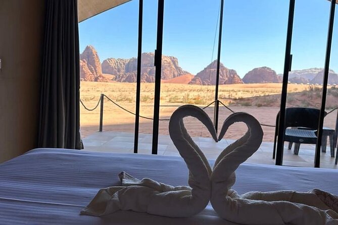 Full-Day Jeep Tour & Sleep in Luxury Tent With Private Bathroom - Meals and Refreshments Included