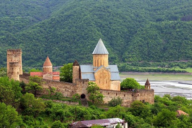 Full Day Kazbegi-Gudauri-Jvari -From Tbilisi - Accessibility and Participation