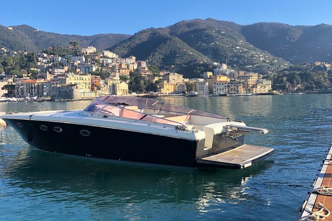 Full Day Private Boat Tour of Capri - Accessibility