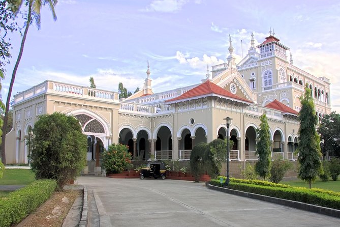 Full Day Private City Tour of Pune With a Licensed Guide - Participant Guidelines