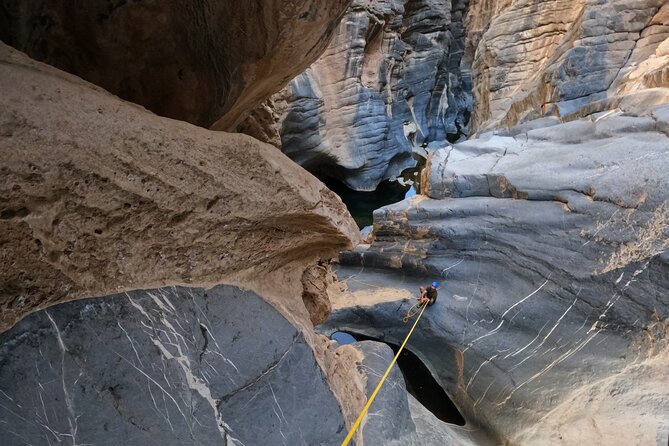 Full Day - Snake Canyon Adventure Tour in Jebel Shams Region - Health and Safety Considerations