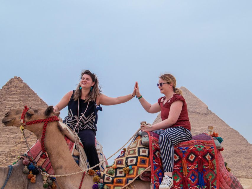 Giza: Female Guided Pyramids and Egyptian Museum Tour - Experience Highlights