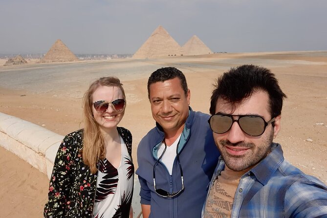 Go Tour Cairo : 2 D Guided City Tour & Giza Pyramids and Sakkara - Wander Through Coptic Cairo