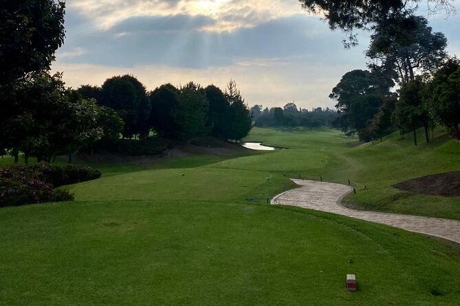 Golf Day at the Best Golf Course in Colombia. Private Tour (8Hrs.) - Accessibility and Fitness