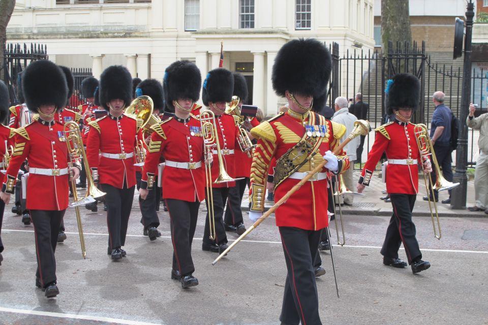 Grand London Half-Day Bicycle Tour - Unique Experiences Along the Way