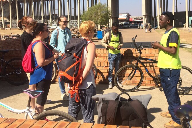 Half Day Guided Tour in Soweto - Key Attractions