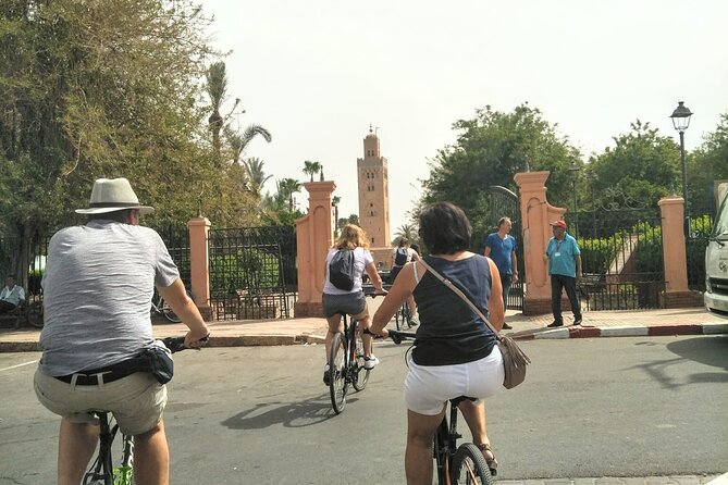 Half-Day Highlights of Marrakesh Bike Tour - Experience With Local Guides