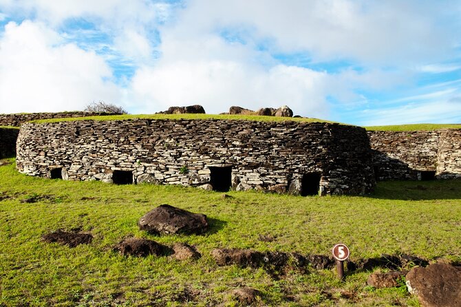 Half Day Private Tour: Rano Kau and Orongo the City of Kings - Customer Reviews and Feedback