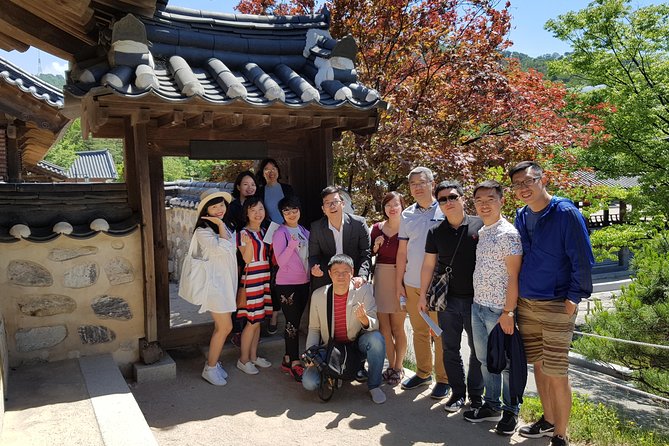 Half Day Seoul Afternoon Food Tour and Visit 3 Landmarks of Seoul - N Seoul Tower Visit