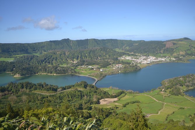 Half Day Sete Cidades (West Side of the Island) - Guide Highlights