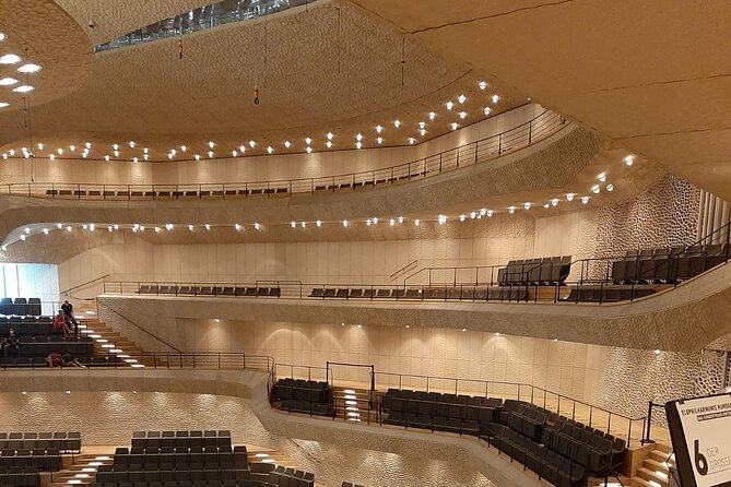 Hamburg: Around the Elbphilharmonie - City Tour With a Large Harbor Tour - Meeting Points and Accessibility