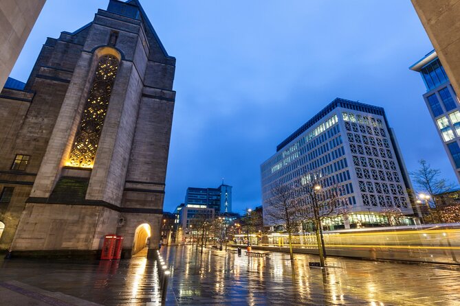 Haunted Manchester Self-Guided Tour: The Pusher - Downloading the Questo App