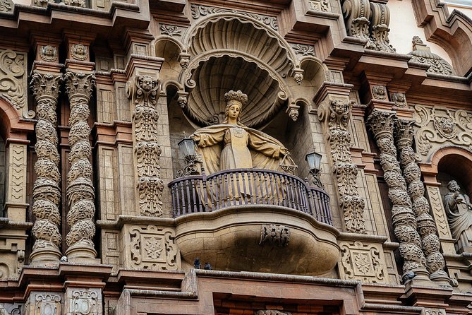 Highlights & Hidden Gems With Locals: Best of Lima Private Tour - Jirón De La Unión