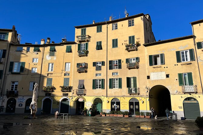 Highlights of Lucca Small Group Guided Tour - Traveler Feedback and Highlights