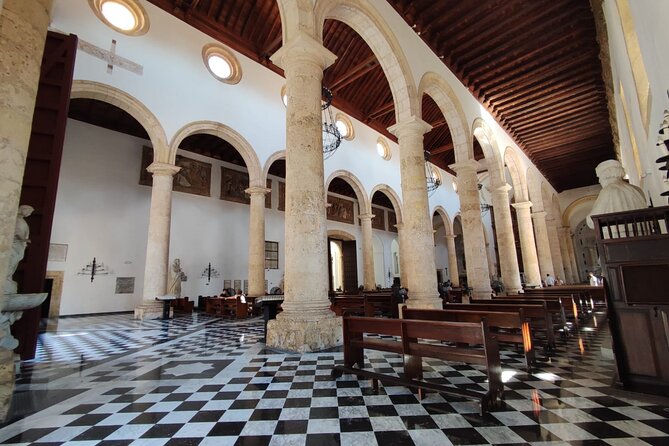 Historical Private Tour - Castillo De San Felipe De Barajas