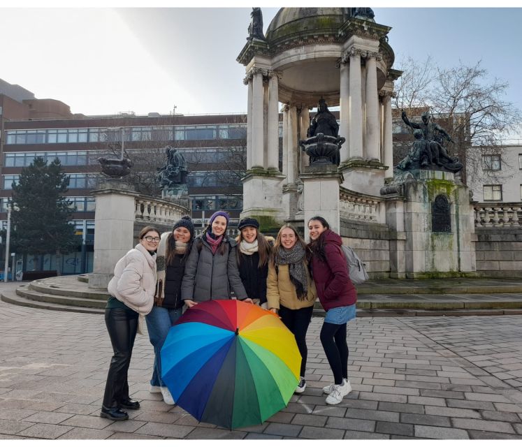 History Guided Tour of Liverpool and the Beatles - Experiencing the Cavern Club Legacy