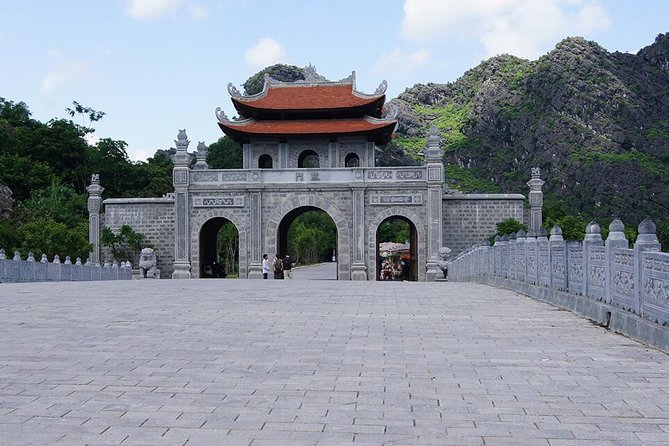 Hoa Lu -Tam Coc - Mua Cave Full Day Trip With Limousine Bus - Itinerary Details