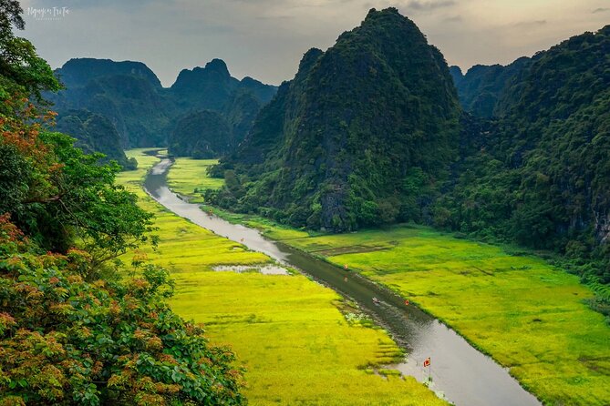 Hoa Lu, Tam Coc, Mua Cave Via Bike & Boat - Top Rated Tours 1 Day - Inclusions and Amenities