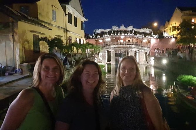 Hoi an City Tour by Trishaw- Walking With Night Market- Boat Ride - Scenic Boat Ride
