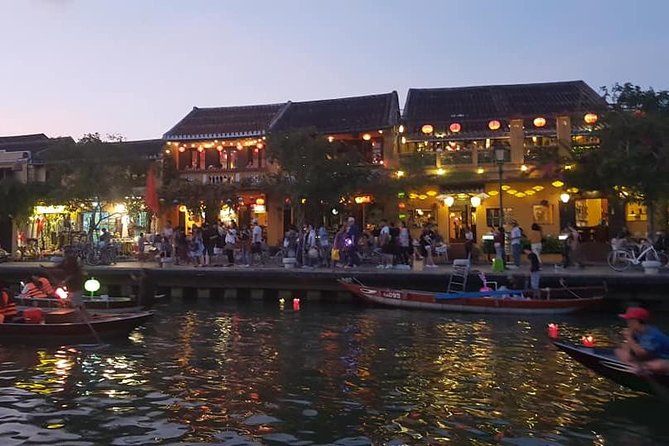 Hoi an Nightlife Tour With Hoi an Ancient Walking Tour, Boat Ride, Night Market - Transportation and Accessibility Options
