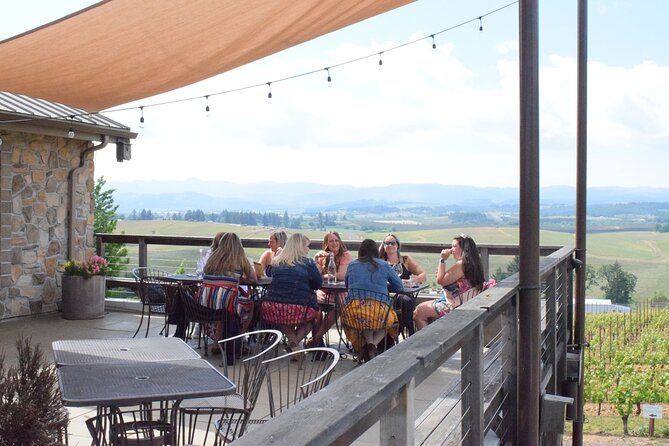 Hop On Hop Off Wine Tour | Willamette Valley OR - Meeting Point Details