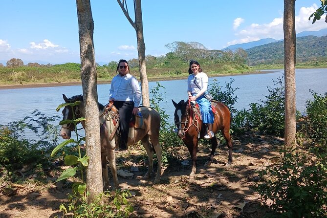 Horseback Riding in Tarcoles Garabito, a Life Experience. - Preparing for the Ride